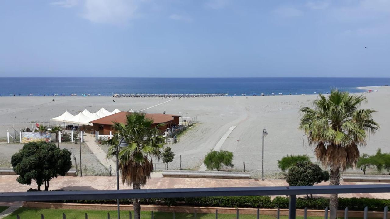 Mare Blu Apartman Gizzeria Kültér fotó