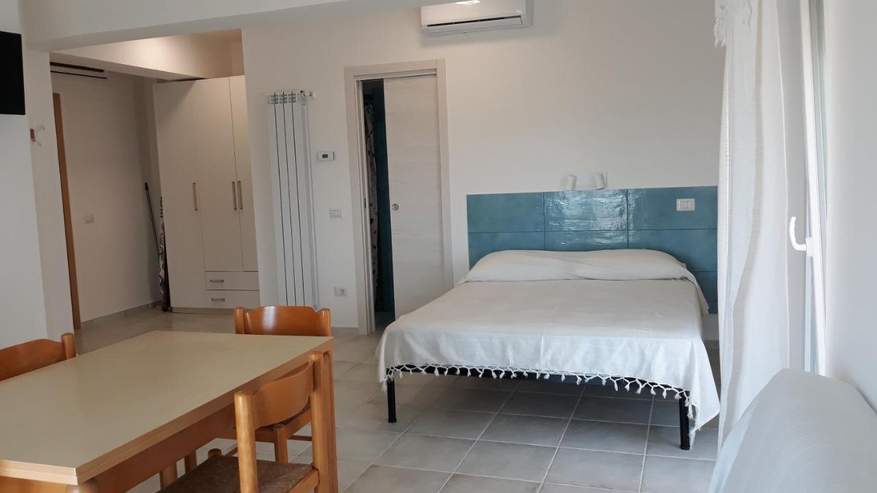 Mare Blu Apartman Gizzeria Szoba fotó